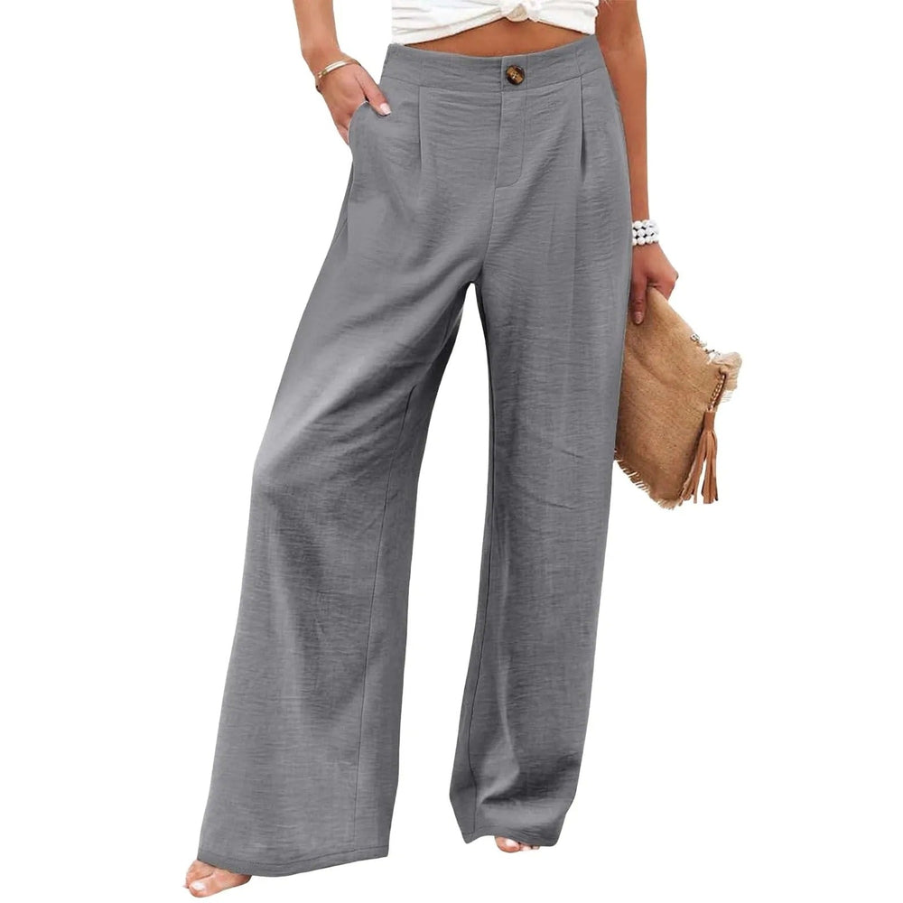 Miranda broek – moeiteloos comfort en chique stijl. Met wijde pijpen, een elastische taille en soepelvallend polyester biedt deze broek een flatterend silhouet en ultiem draagcomfort. Voorzien van functionele knoopzakken voor extra gemak. Perfect voor casual outfits, loungen of een stijlvolle dagelijkse look. Verkrijgbaar in diverse kleuren en prints, in maten S-2XL. Upgrade je garderobe met deze veelzijdige must-have. Bestel nu en ervaar stijl en gemak!
