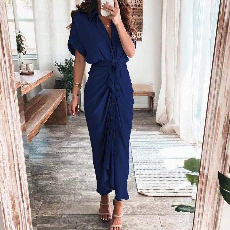 Elowen Wikkeljurk - Elegante zomerjurk van superzachte, ademende stof. Wrap-belt en veelzijdig ontwerp maken het perfect voor casual, zakelijke en formele gelegenheden. Eenvoudig te onderhouden, verkrijgbaar in diverse zomerse kleuren en maten XS-2XL. Voeg stijl en comfort toe aan je garderobe met de Elowen Wikkeljurk. Bestel nu en geniet van een tijdloze en comfortabele look!