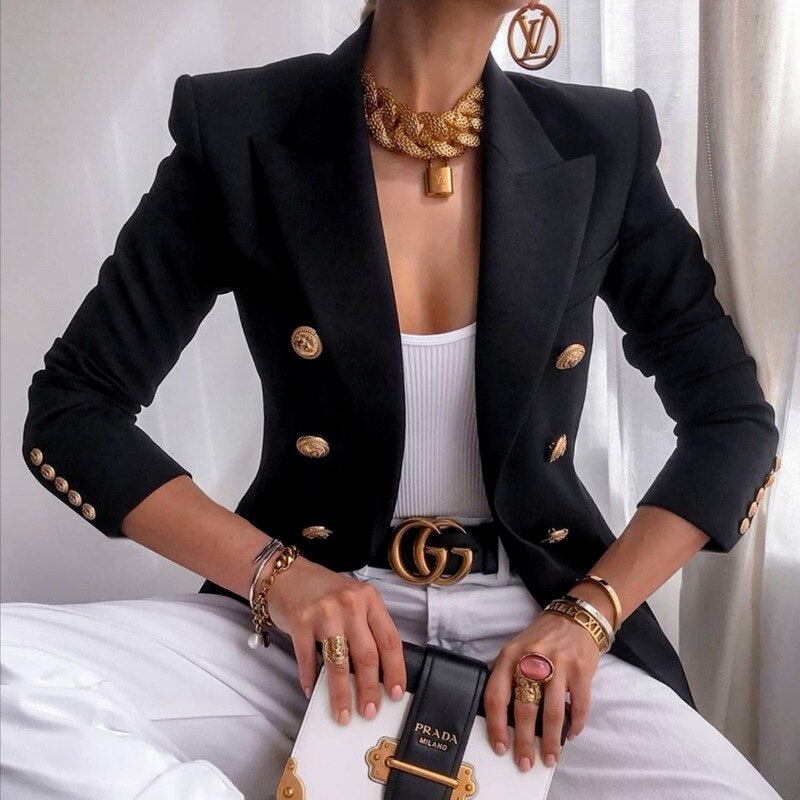 Beatrijs | Voeg tijdloze elegantie toe aan je garderobe met de Beatrijs blazer. Deze stijlvolle en comfortabele blazer heeft een getailleerde pasvorm, is perfect voor werk, casual dagen of avondgelegenheden en is verkrijgbaar in diverse kleuren zoals marineblauw, zwart, oranje, grijs, khaki, roze, rood, wit, geel, roze rood en zeeblauw. Beschikbaar in maten XS-2XL. Combineer stijl en veelzijdigheid met de Beatrijs. Bestel nu en upgrade je look!