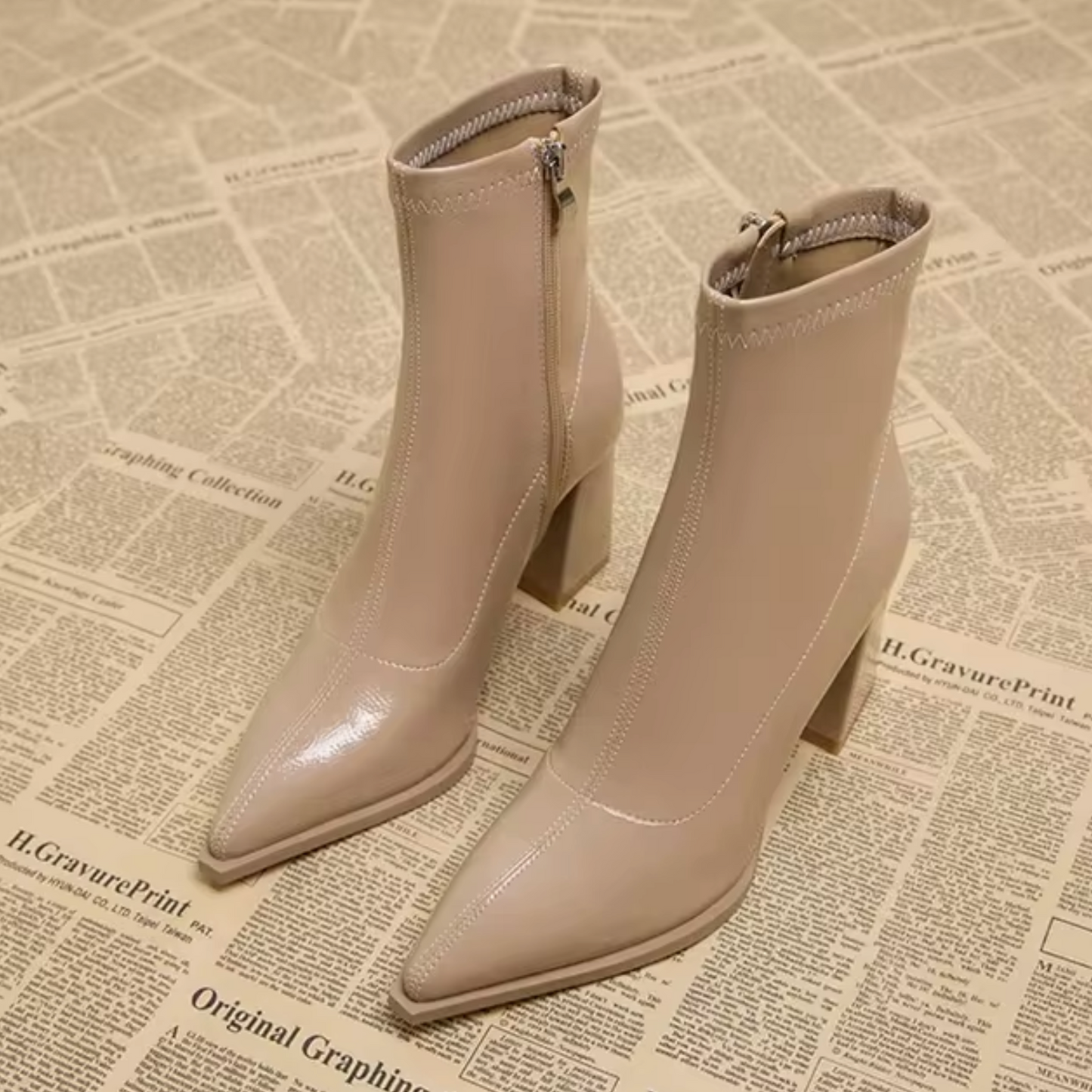 Cassie | Trendy Glanzende Enkellaarsjes voor Dames