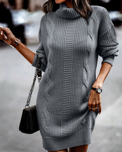 Lyra - Strickkleid für Frauen