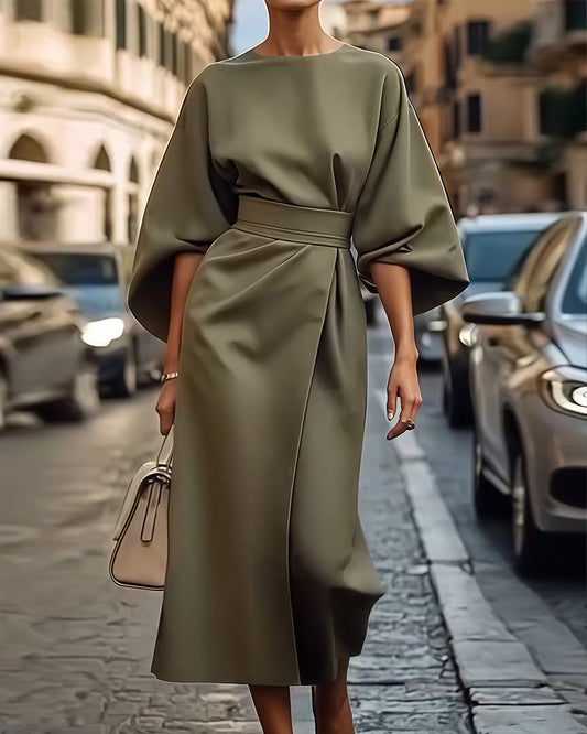 Ainsley | Tailliertes Kleid mit Laternenärmeln