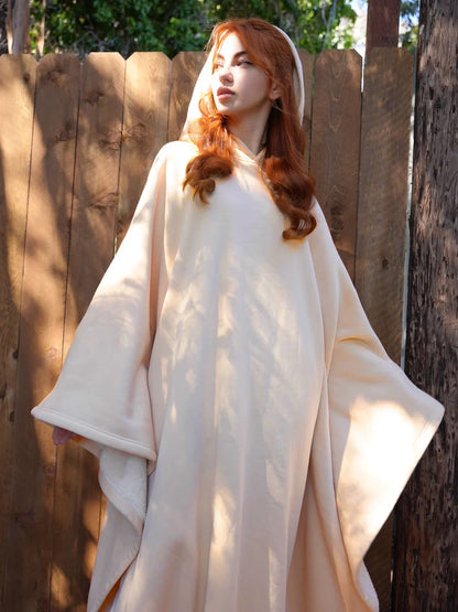 Megan | Comfy Hoodie Blanket