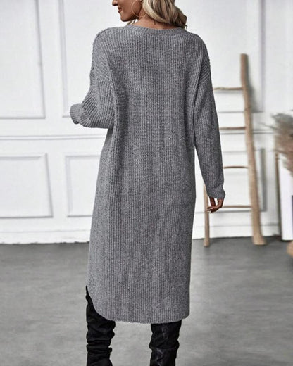 Masego trui jurk – moeiteloze stijl en warmte in één. Gemaakt van een zachte mix van acryl, spandex en polyester voor ultiem comfort. Het klassieke silhouet met een trendy onregelmatige zoom zorgt voor een flatterende pasvorm. Perfect voor casual en chique looks, combineer met sneakers of hakken. Verkrijgbaar in grijs, groen en zwart (maten XS-3XL). Must-have voor de koudere maanden. Bestel nu en ervaar de perfecte mix van stijl en comfort!