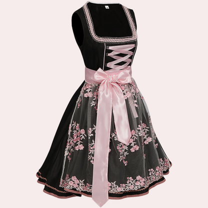 Sarah | Dirndl für Sommerfestivals und Oktoberfest