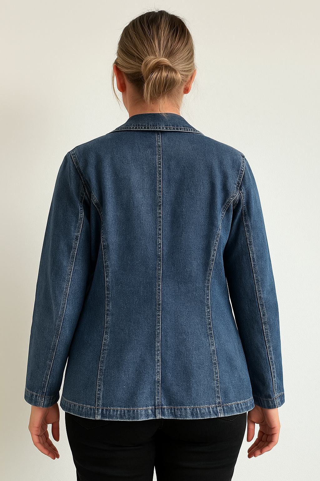 Livia | Stijlvolle Denim Blazer