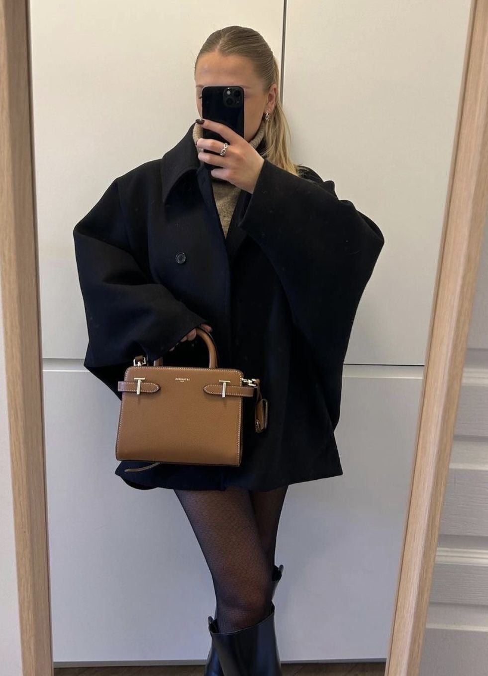 Alinna | Oversized wool coat