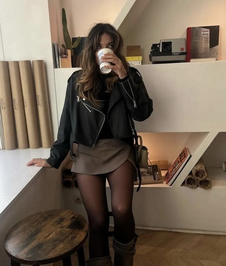Anoriel | Essential Skorts