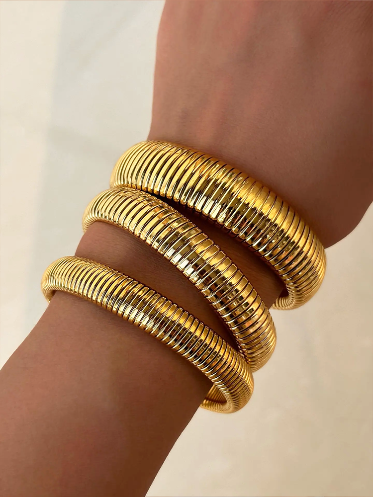 Ninetta | Breites Schlangenarmband Stretch Gold