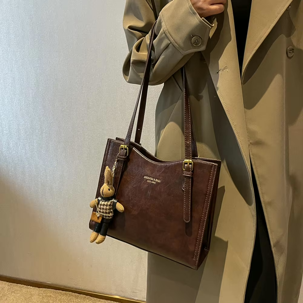Chabelle | Verspielte Schultertasche