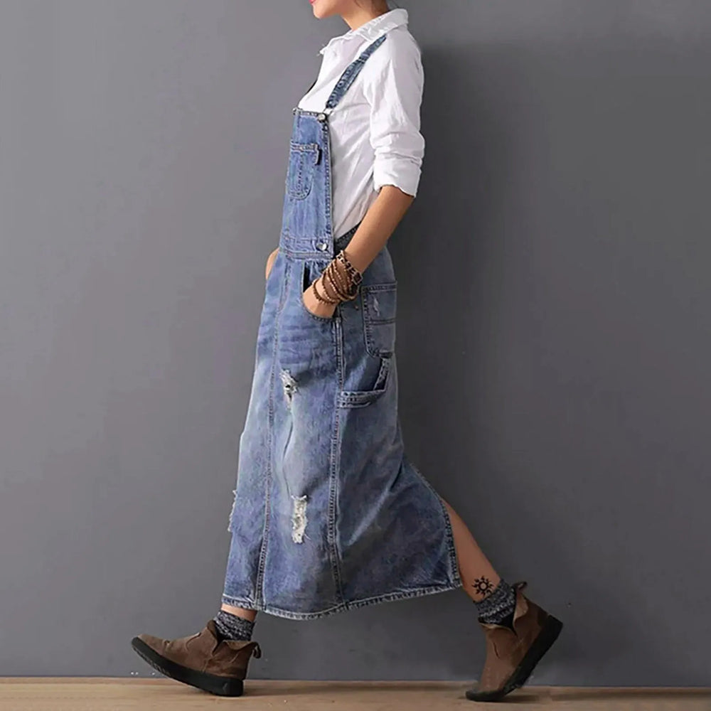 Ervaar moeiteloze stijl met de Eslem jurk, een casual-chique outfit met smalle bandjes en een klassieke denimlook. Gemaakt van een zachte en duurzame mix van katoen en polyester, biedt deze jurk comfort voor dagelijks gebruik. Verkrijgbaar in grijs, in de maten XS tot 2XL. Perfect voor casual uitstapjes, ontspannen weekenden of als laagje over een T-shirt. Upgrade je garderobe met de veelzijdige Eslem jurk voor een moderne en elegante uitstraling.