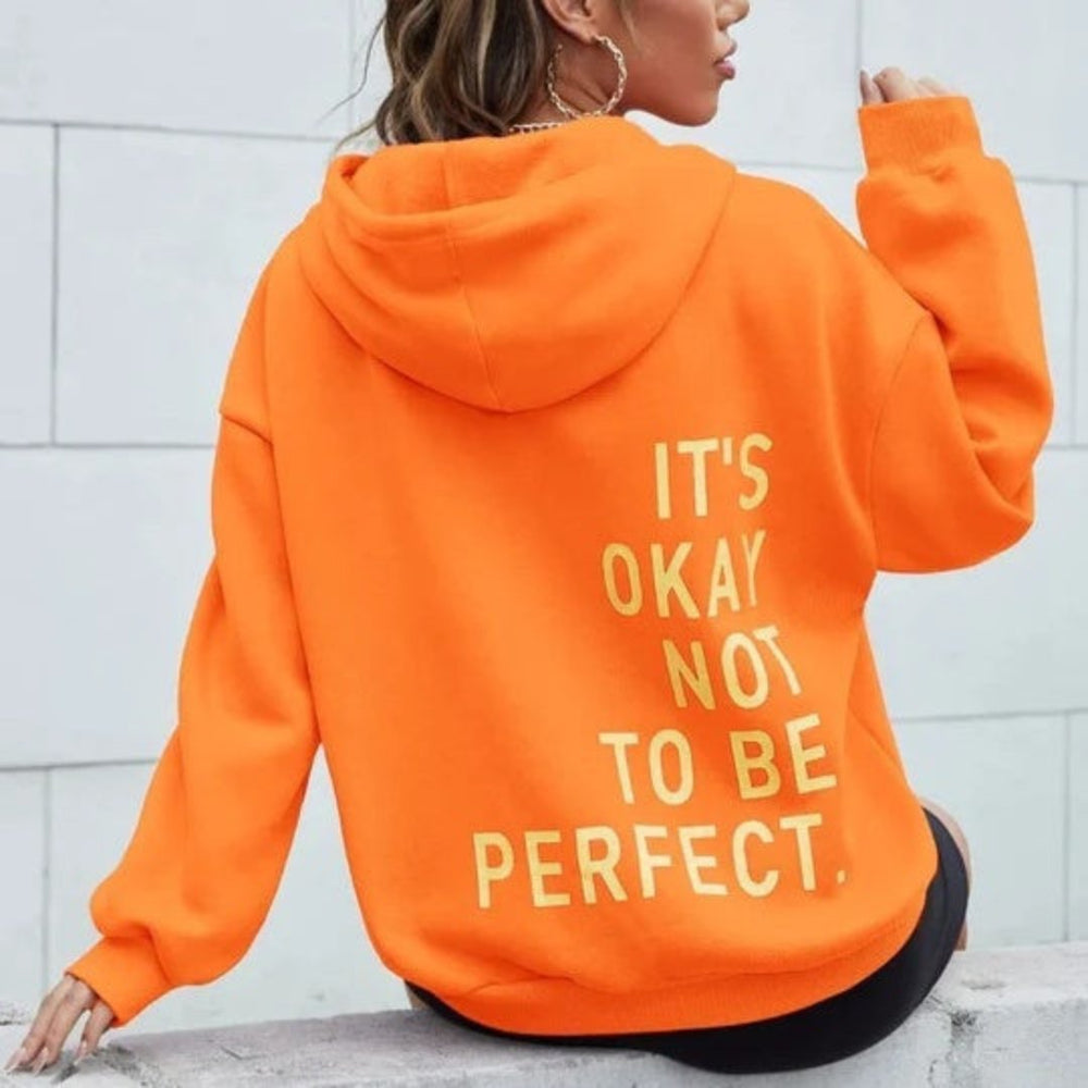 Marina Hoodie - Combineer stijl en comfort met Marina, een zachte hoodie met een inspirerende boodschap. Perfect voor casual dagen, loungen of boodschappen doen. Verkrijgbaar in levendige kleuren zoals zwart, lichtblauw, lichtgrijs, oranje, paars, rood, roze en wit, in maten XS-4XL. De relaxte pasvorm en motiverende quote maken Marina een must-have voor je garderobe. Omarm zelfacceptatie en knusse elegantie met Marina. Bestel nu en straal zelfvertrouwen uit!