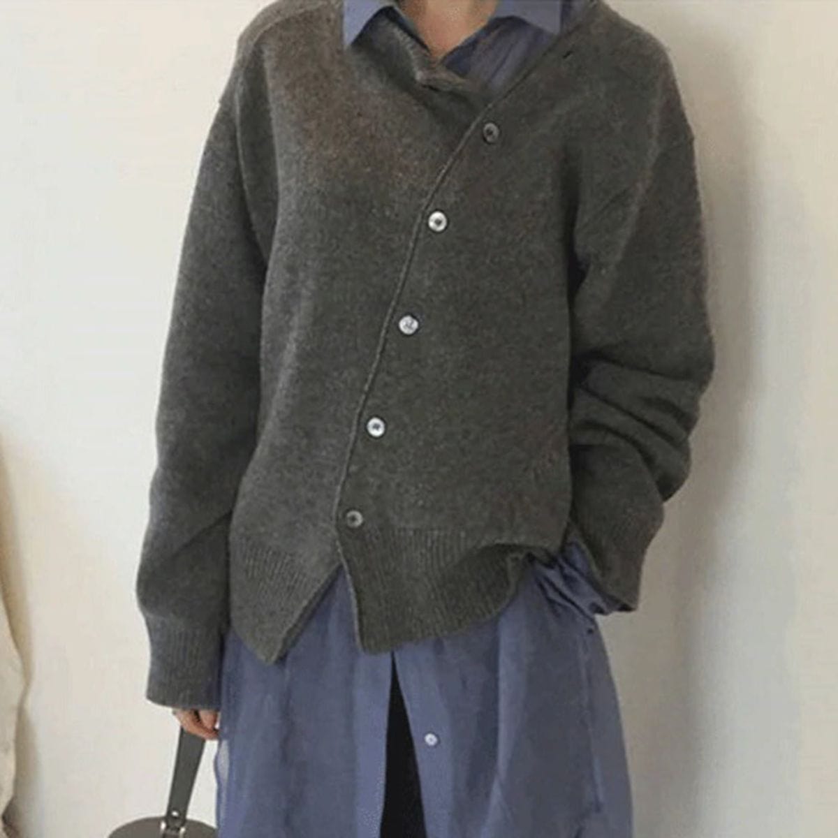 Kaela - Luxusjacke mit Knopfdetails für Frauen